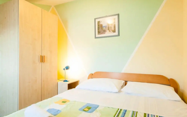 Cozy Apartments in Zadar With Sea and Mountain Views
