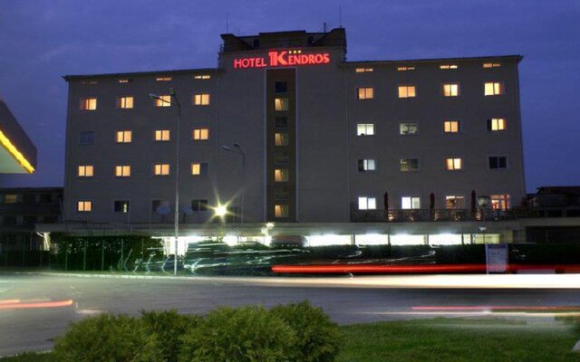 Отель Kendros Hotel Болгария, Пловдив - отзывы, цены и фото номеров - забронировать отель Kendros Hotel онлайн вид на фасад