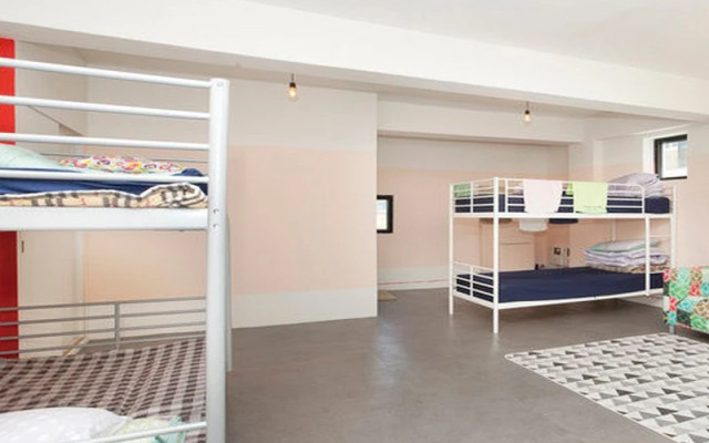 IU Guesthouse