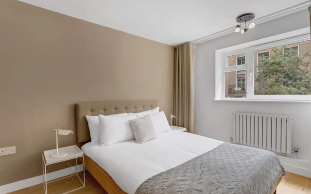 Belgravia Apartment 8