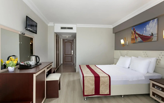Hattuşa Vacation Beach Hotel