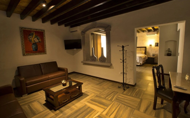 La Casa De Los Dos Leones