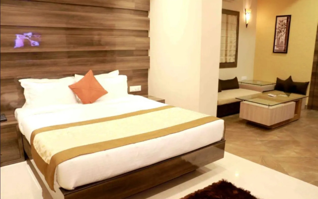 Grand Arsh Residency