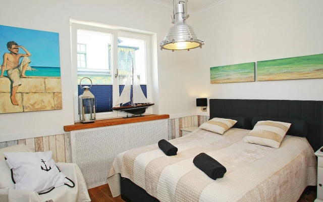 Grand Apartments