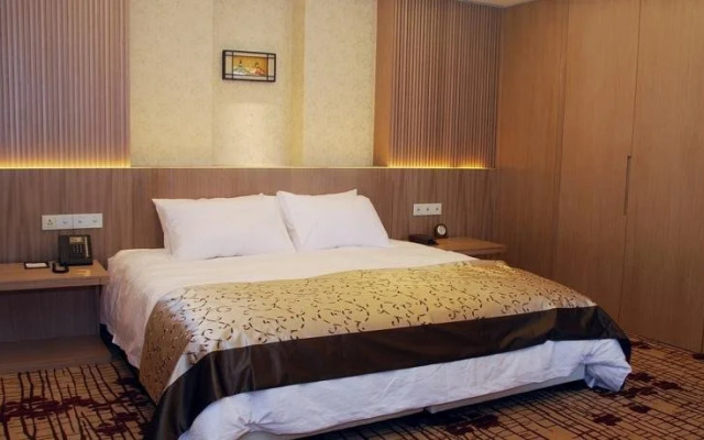 Chalon International Hotel