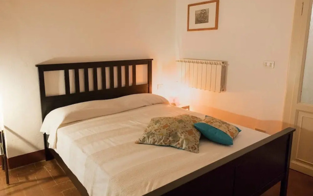 Apartment in Tuscany near Train Station