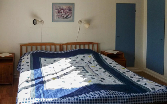 Amazing Home in Ullared With 2 Bedrooms and Wifi
