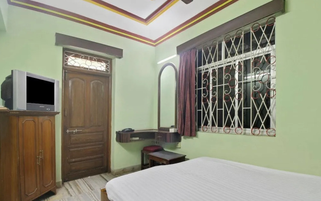 Spot on 46408 Hotel Saaj