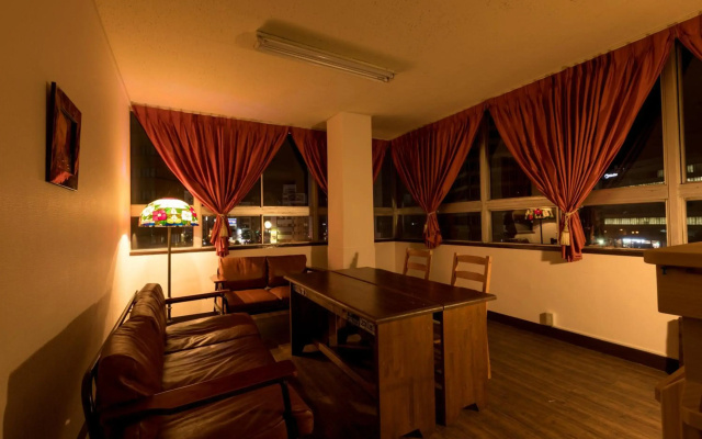 Almas Guest House