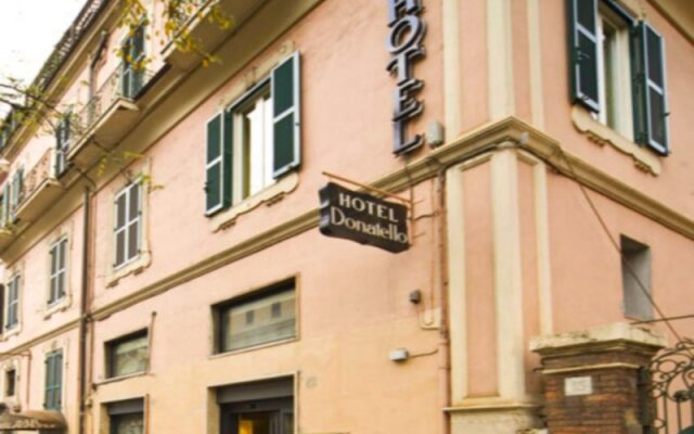 Hotel Donatello Рим вид на фасад