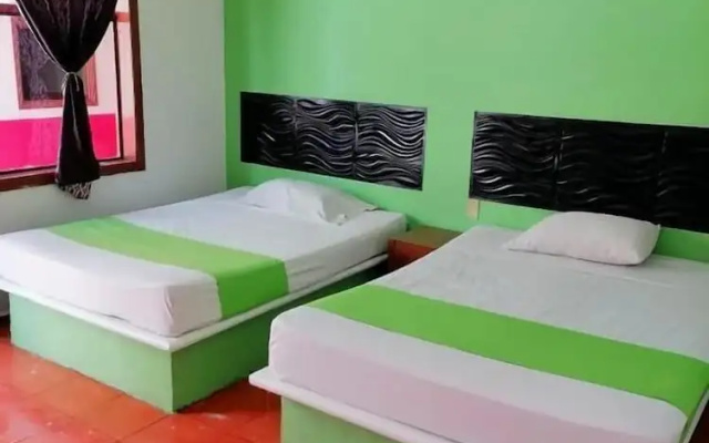 Hotel Bernal