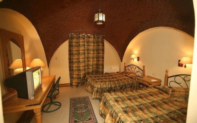 siwa safari paradise hotel