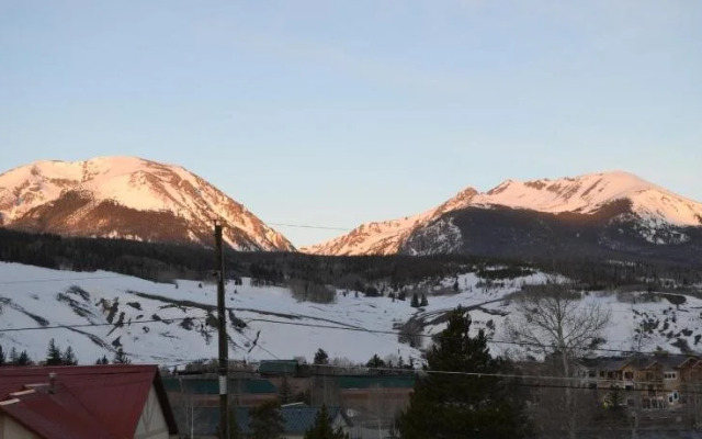 The Mountaineer Hostel