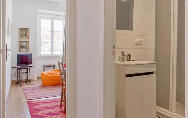 Alfama River View Tailor Made Flat