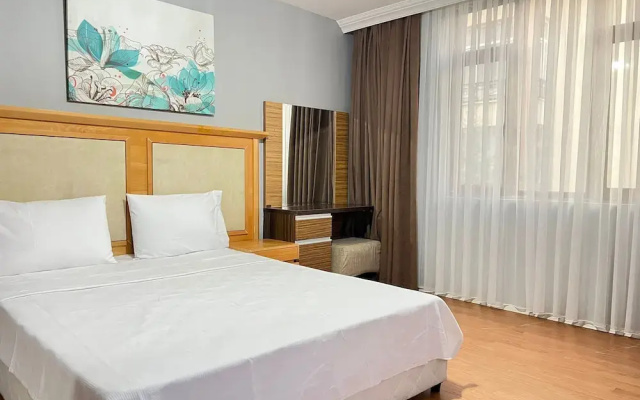City Blue Hotel