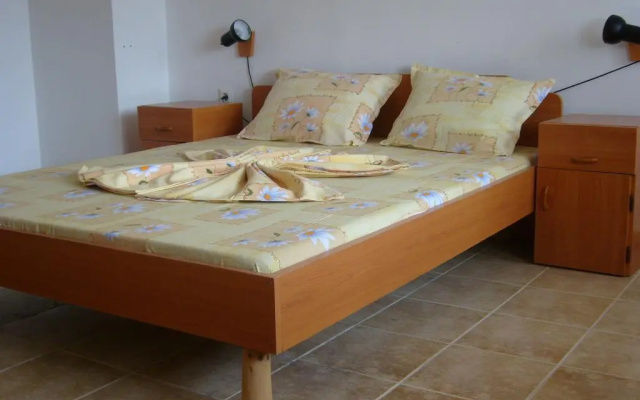 Sotirovi Guest House