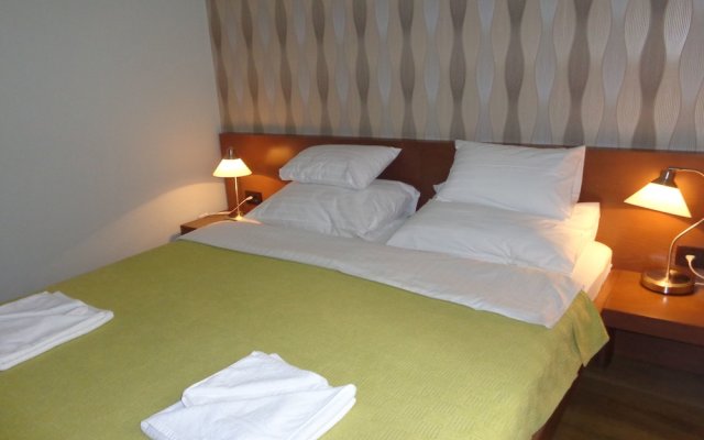 Отель Bella di Mare Черногория, Доброта - отзывы, цены и фото номеров - забронировать отель Bella di Mare онлайн комната для гостей