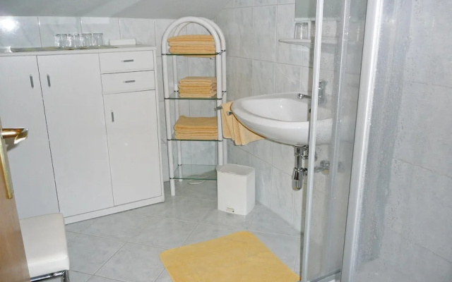 Beautiful Home in St.johann With 5 Bedrooms and Wifi