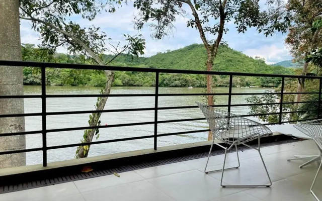 W Charming 5BR Villa in the Heart of Anapoima