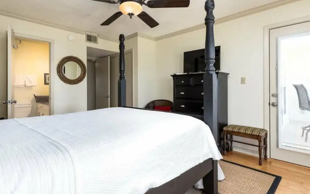 Portside 209 by Meyer Vacation Rentals