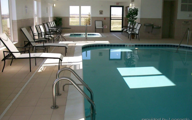 Holiday Inn Express & Suites Mattoon by IHG