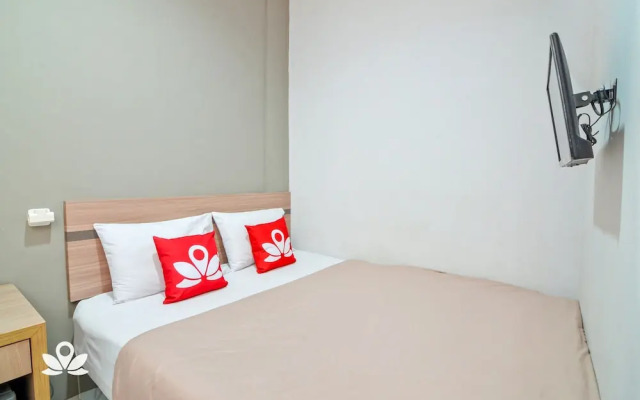 ZEN Rooms Karet Pedurenan
