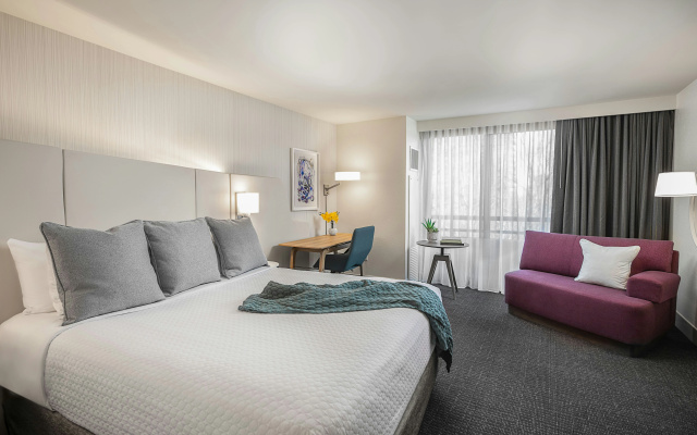 Crowne Plaza Atlanta Perimeter at Ravinia by IHG