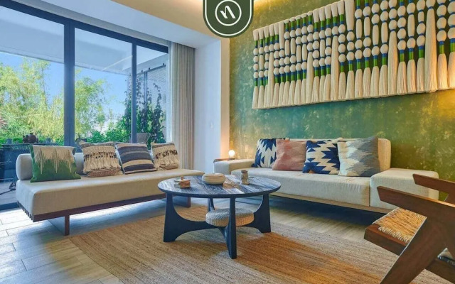 2BR Condo in Concha Chinas - Breathtaking Views