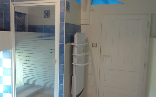 Beautiful Holiday Home With Swimming Pool