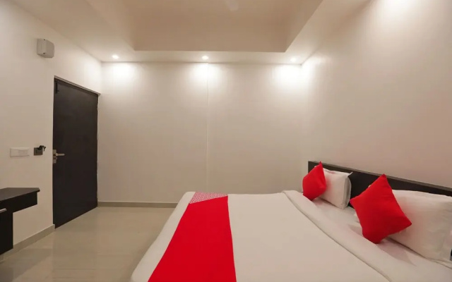 OYO 43440 Hotel Belmorrise