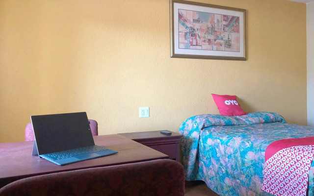 OYO Superior Budget Inn Bartow