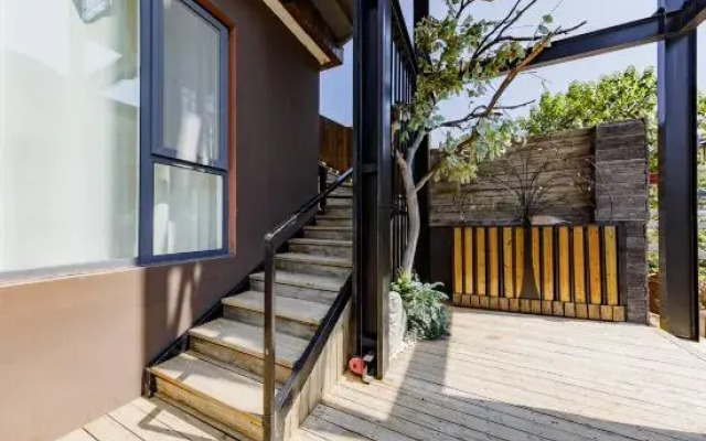 Zibo Shangshe Holiday Homestay