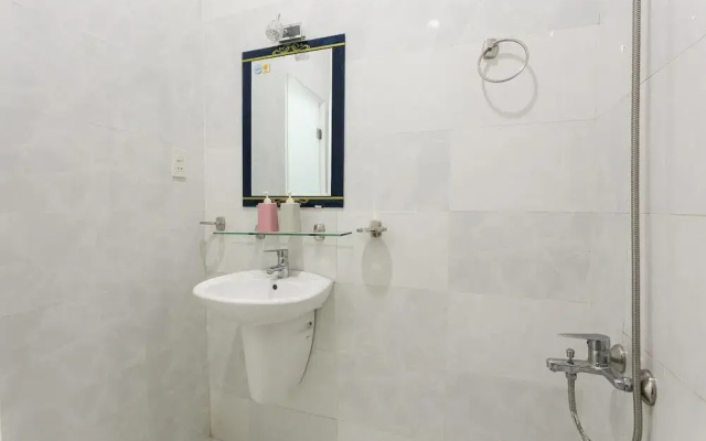 Oyo 143 the K9 Central Hotel