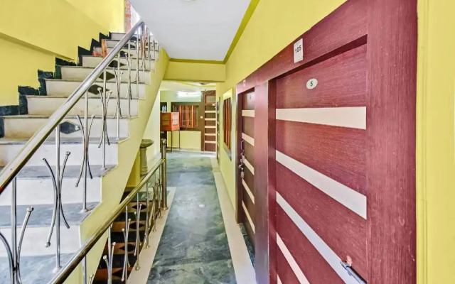 Hotel Ratnakar Plaza by OYO Rooms