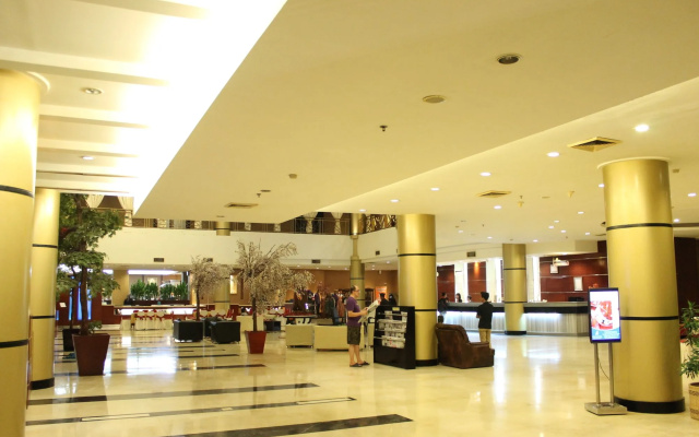 Grand Elite Hotel Pekanbaru