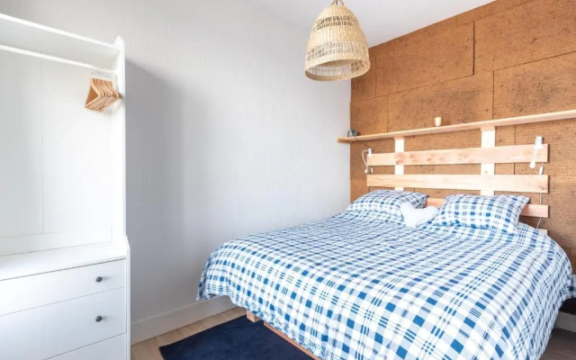 Aviso - appartement magnifique vue mer - plage à 50 m