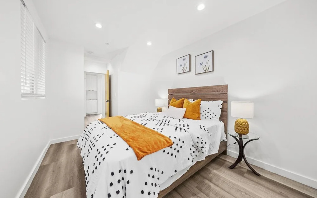 Downtown LA Stylish Bedrooms