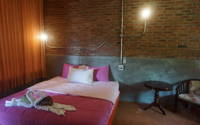 Steelloft  Home Stay