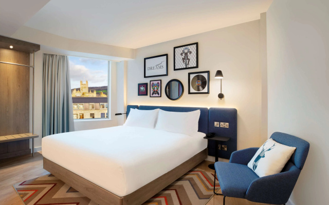 Hampton by Hilton Bath City