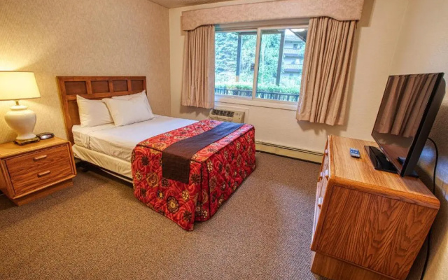 Wedgewood Resort