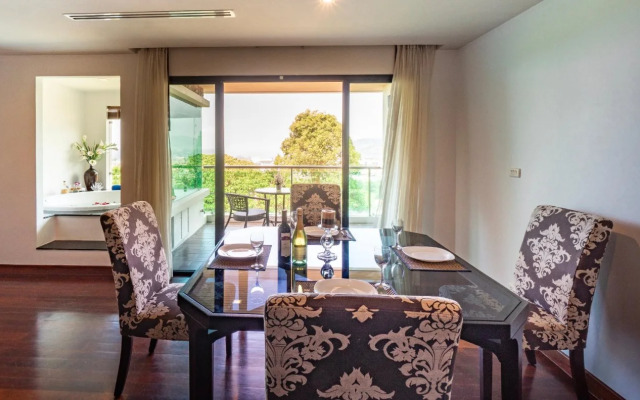 CAPITAL O890 The Royal Bay View Villas