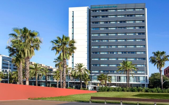 Отель Occidental Atenea Mar - Adults Only вид на фасад