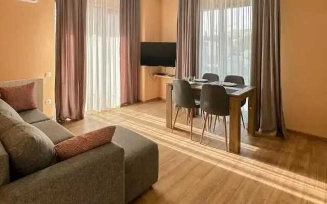 Hilton Apartment