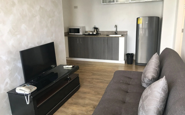 Regency Grand Suites