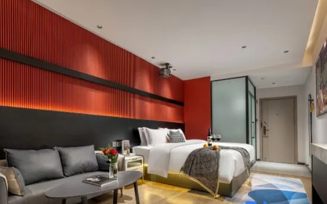Sigalo Hotel