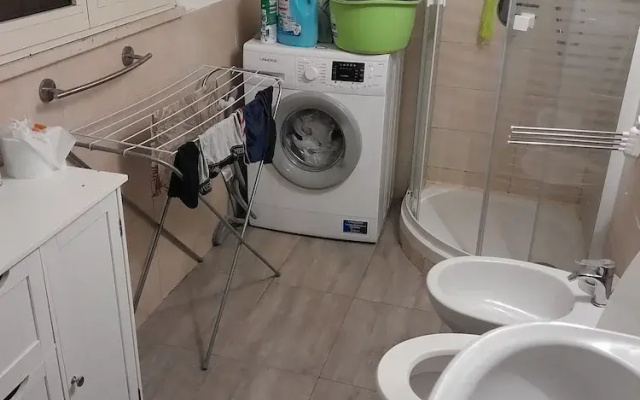 Beautiful 1-bed Apartment in Roma