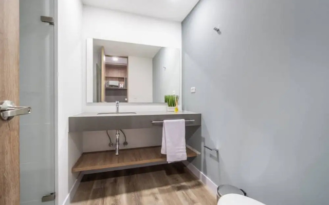 Go Living Suites - 914