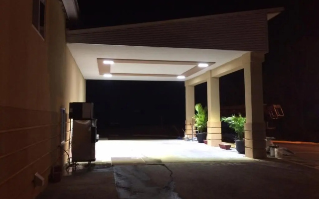 Lotus Inn and Suites