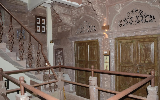 Raj Mandir Boutique Home Stay