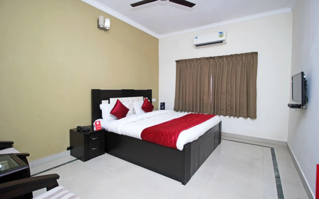 Hotel Sai Leela by OYO Rooms